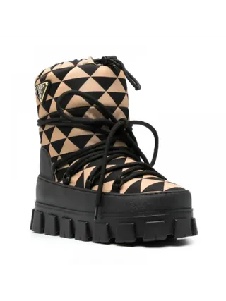 Prada Bot Triangle Logo Apres-Ski Boots Siyah