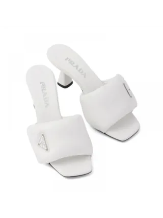Prada Logo Terlik Beyaz
