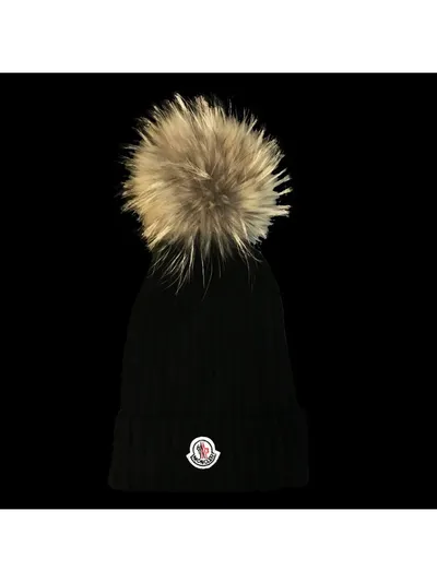 Moncler Bere Siyah