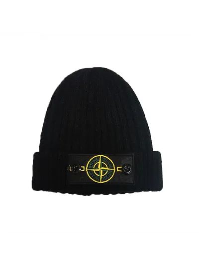 Stone Island Bere Siyah