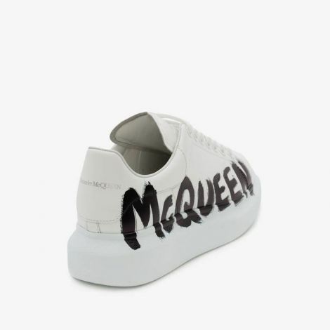 Alexander McQueen Ayakkabı Graffiti Beyaz - Alexander Mcqueen Online Exclusive Graffiti Oversized Sneaker Kadin Beyaz