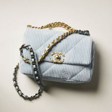 Chanel Çanta Classic Mavi - Chanel Canta Bag 19 Canta Kadife Altin Ve Gumus Detaylar Rutenyum Kaplama Metal Acik Mavi