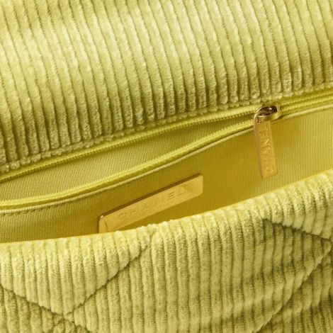 Chanel Çanta Classic Yeşil - Chanel Canta Bag 19 Canta Kadife Altin Ve Gumus Detaylar Rutenyum Kaplama Metal Acik Yesil