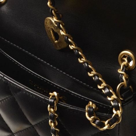 Chanel Çanta Mini Siyah - Chanel Canta Bag Mini Kapakli Canta Kuzu Derisi Ve Altin Detaylar Siyah