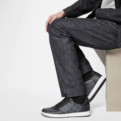 Louis Vuitton Ayakkabı Rivoli Sneaker Siyah - Louis Vuitton Ayakkabi 22 Rivoli Sneaker Erkek Beyaz Taban Siyah
